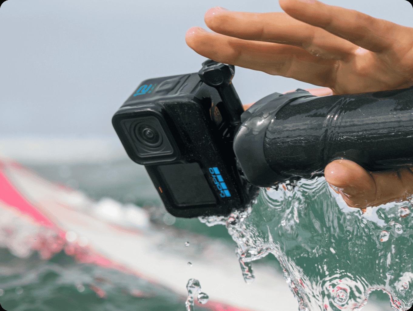 Water-Repelling Lens Cover